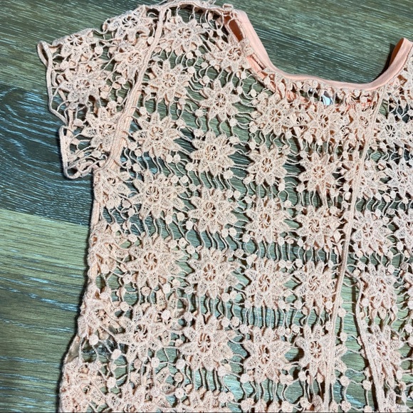 DELIA'S CROCHET TOP, SPLIT BACK, THINK BATHING SUIT COVER-UP, PEACH, SIZE S - Picture 8 of 9